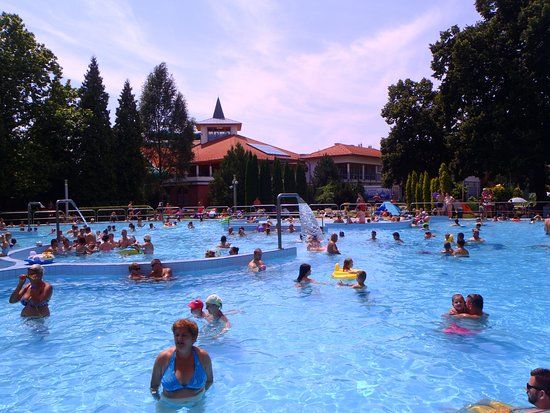 Aquarius Élmény- és Parkfürdő